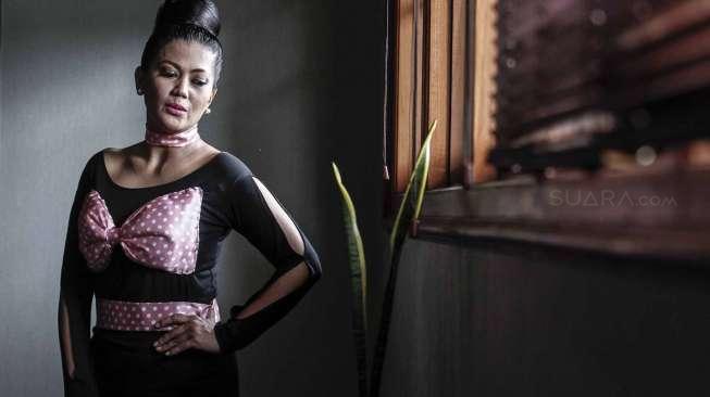 Akan segera meluncurkan single perdana.   