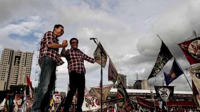 Pasangan calon gubernur DKI Jakarta Basuki Tjahja Purnama (Ahok) dan Djarot Saefullah menghadiri kampanye 