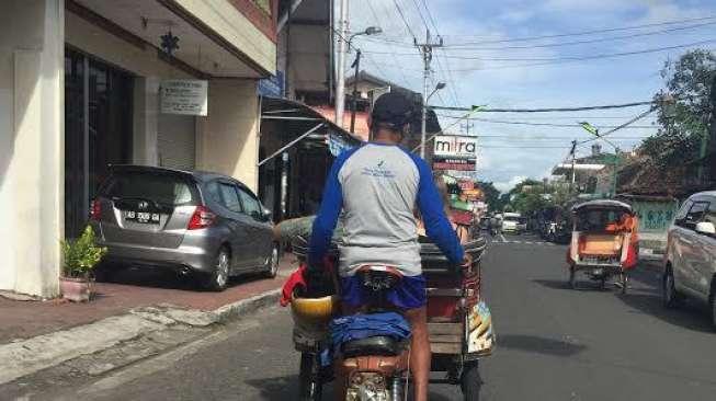 Kocak, Gaya Bule Nawar Ongkos Becak