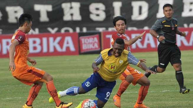 Barito Putera vs Pusamania Borneo dalam pertandingan Grup IV Piala Presiden 2017 di Stadion I Wayan Dipta, Gianyar, Bali, Selasa (7/2).