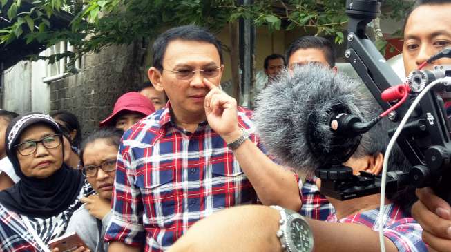 Tim Ahok Cekcok dengan Pengawas Pemilu Cakung, Ada Kontak Fisik