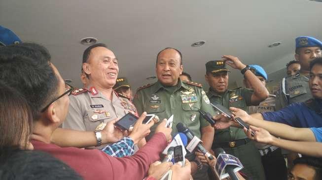 Tim Ahok Ribut di TPS Petojo, Ada Aksi Pukul-pukulan