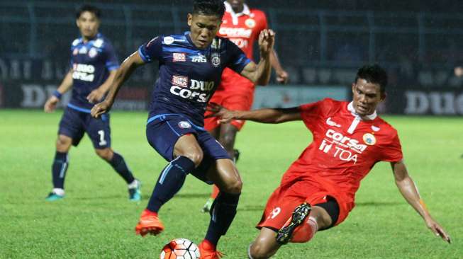 Unggul Lebih Awal, Persija Ditahan Arema di Kanjuruhan