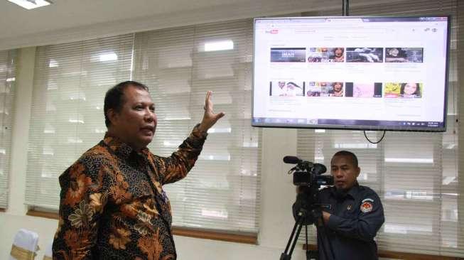 Dapat mengetahui informasi yang berkaitan dengan pengawasan pemilu. 