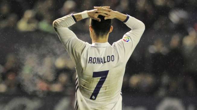 Tak Terlihat di Sesi Latihan, Ronaldo Absen Hadapi Napoli?
