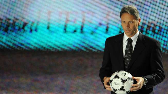 Pemain legenda Belanda, Marco van Basten [AFP]