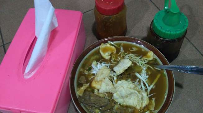 Soto Mie Pak Kumis. [Suara.com/Risna Halidi]