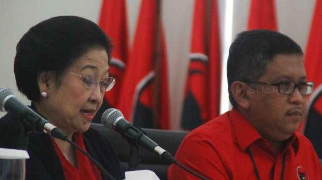 Rapat Koordinasi Nasional di Kantor DPP PDI Perjuangan, Menteng, Jakarta, Selasa (21/2).