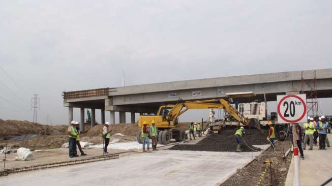 Jalan Tol Solo-Ngawi Ditargetkan Beroperasi Awal 2018