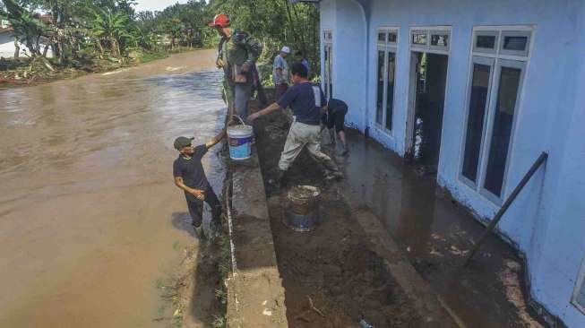 Banjir Bandang di Ciwidey, Empat Rumah Kebawa Arus