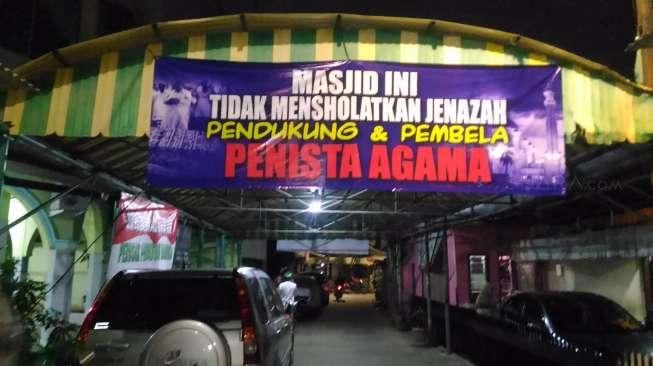 PPP Bikin Spanduk Siap Salatkan Jenazah Pro Ahok yang Diboikot