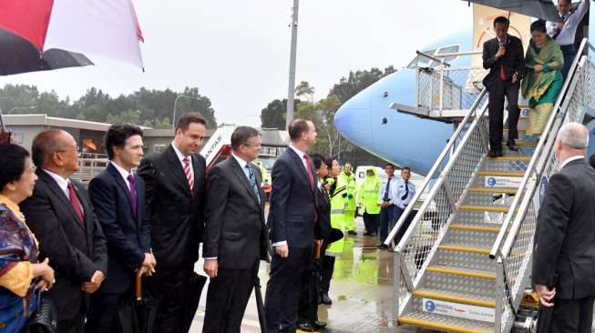 Jokowi Tiba di Sydney Disambut Hujan Rintik