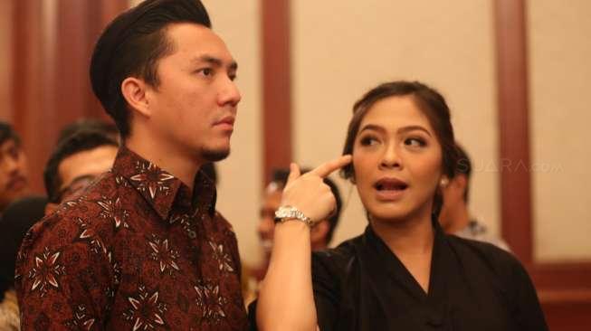 Duh, Istri Omesh Nekat Nonton Konser Meski Hamil