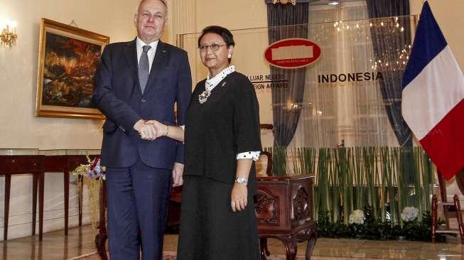 Bahas Perlindungan WNI, Menlu Retno Kunjungi Malaysia