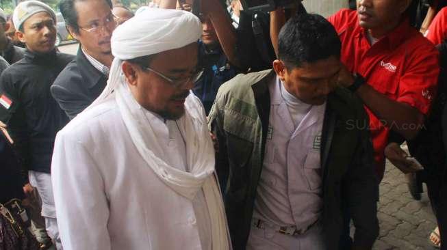 Rizieq Shihab tiba di Kementerian Pertanian di Jakarta, Selasa (28/2).