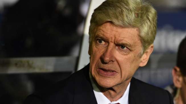 Dihubungkan dengan Barca, Wenger Pilih Bertahan di Arsenal