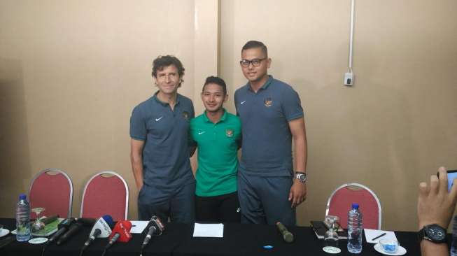 Gara-gara Pemain Asing, Luis Milla Kesulitan Cari Striker