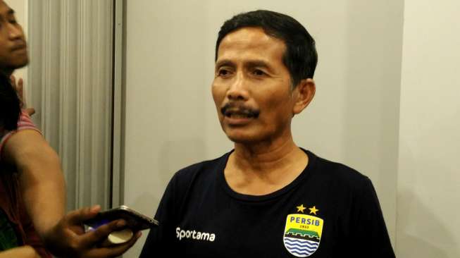 Daftar Pelatih yang Pernah Persembahkan Trofi Juara untuk Persib