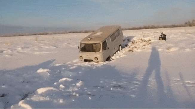 Gara-gara Emosi, Pengemudi Ini Jadi Sesial Dono di Film Warkop