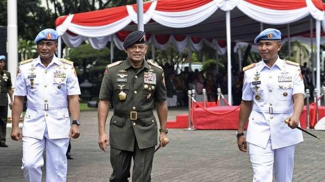 Upacara serah terima jabatan Danpaspampres di Mako Paspampres, Jakarta, Selasa (14/3).