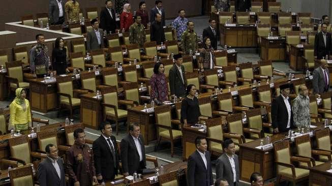 PAN dan Gerindra Dinilai Labil, Kini Jadi Pendukung Pansus KPK