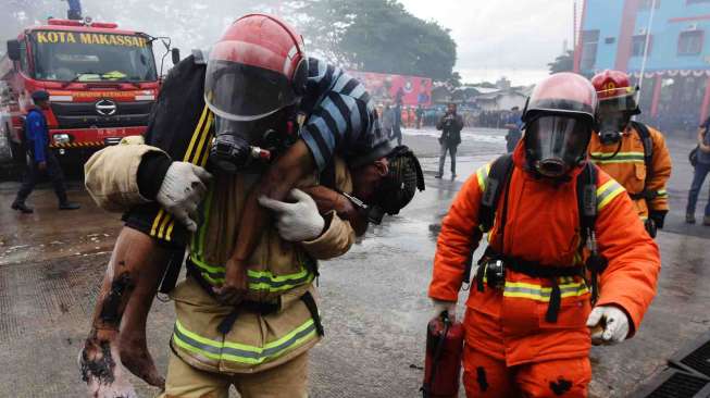 Dalam rangka memperingati HUT ke-98 Pemadam Kebakaran.