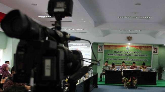 Majelis Ulama Indonesia (MUI) menggelar dialog bersama Kapolri Jenderal Tito Karnavian di Gedung MUI, Jakarta, Selasa (21/3/2017). [Suara.com/Oke Atmaja]