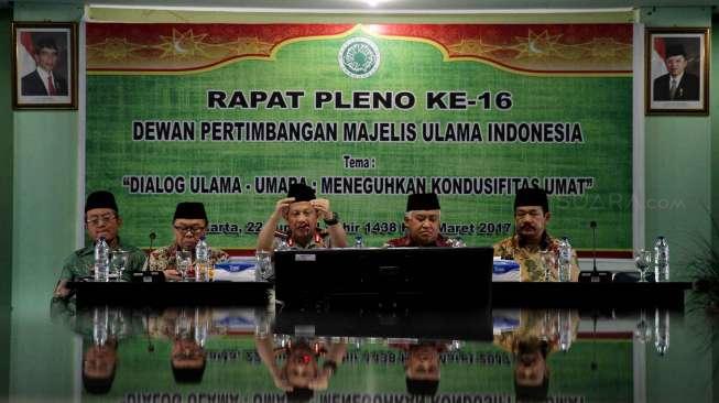 Majelis Ulama Indonesia (MUI) menggelar dialog bersama Kapolri Jenderal Tito Karnavian di Gedung MUI, Jakarta, Selasa (21/3/2017). [Suara.com/Oke Atmaja]