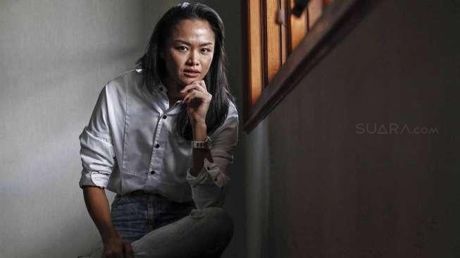 Cara Unik Kelly Tandiono Jaga Kesehatan Kulit