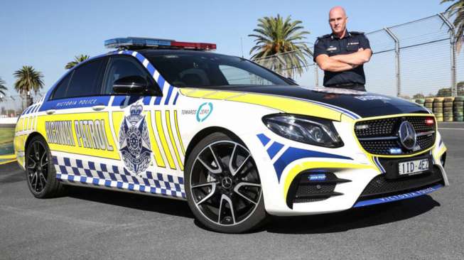 Keren, Polisi Australia Dikasih Mercedes-AMG E43 untuk Patroli