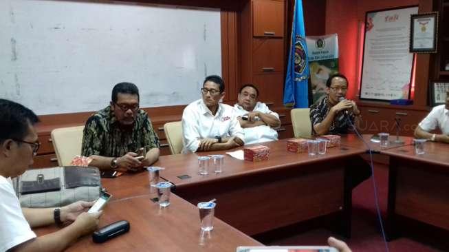 Sering 'Dibully' di Medsos, Anies-Sandi Bentuk Satgas Anti-Hoax