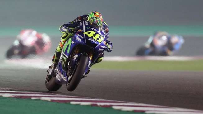 Finis di Belakang Vinales dan Dovi, Ini Komentar Rossi