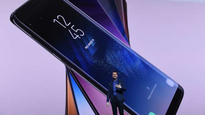 Buka Galaxy S8 Bisa Pakai Wajah