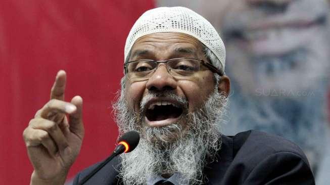 CEK FAKTA: Kabar Zakir Naik Pimpin Syahadat Penonton Piala Dunia 2022 Qatar Masuk Islam