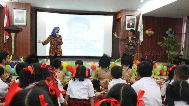 Acara peringatan 47 tahun pengabdian Kak Seto sebagai sahabat anak di Kementerian Pemberdayaan Perempuan dan Perlindungan Anak, Jakarta, Selasa (4/4/2017). [Suara.com/Oke Atmaja]