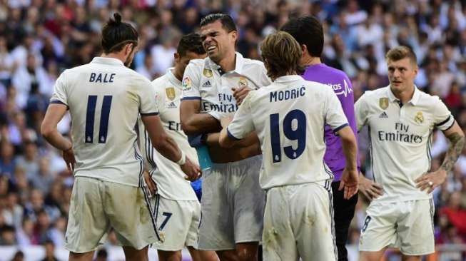 Patah Tulang Rusuk, Pemain Madrid Ini Absen Hadapi Bayern