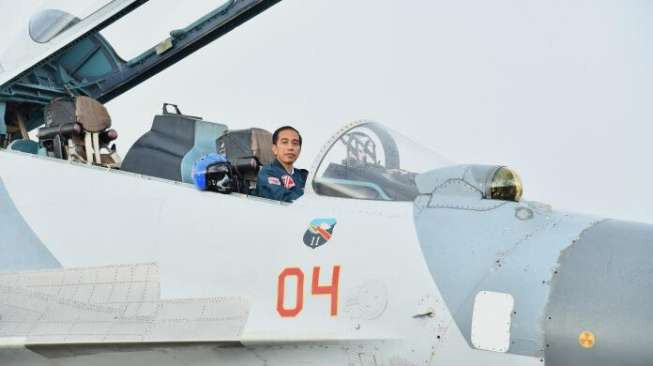 Presiden Jokowi Jajaki Pesawat Tempur Sukhoi