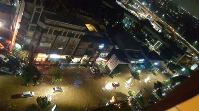 Kemang Banjir, Arus Lalu Lintas Dialihkan