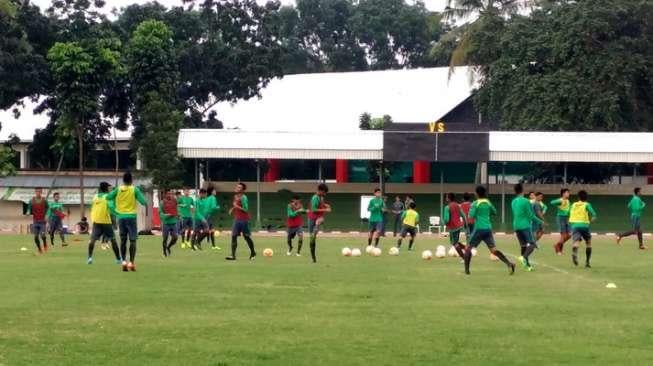 Coret 14 Pemain Luar Negeri dari Timnas U-19, Ini Alasan Indra