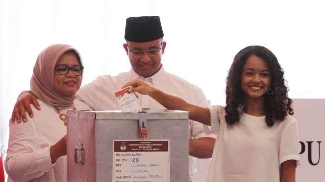 Denny JA:  Versi Exit Poll LSI, Anies-Sandi menang