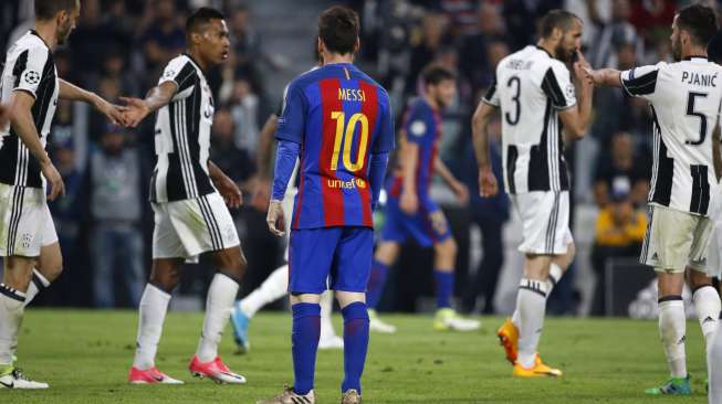 Berikut Susunan Pemain Barcelona vs Juventus