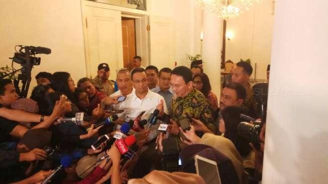 Anies Temui Ahok Sebelum Dituntut, Ini yang Mereka Bicarakan