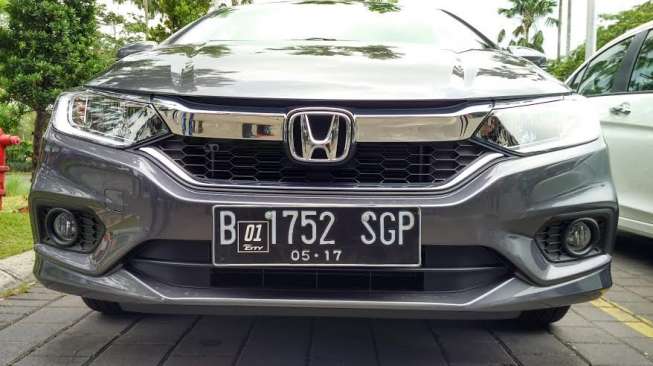 Test drive Honda New City di Tangerang. [Suara.com/Insan Akbar Krisnamusi]