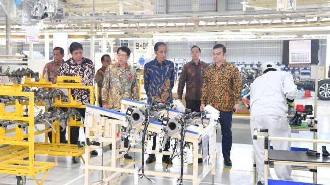 Jokowi Optimis Pabrik Baru Mitsubishi Serap 3000 Tenaga Kerja