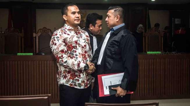 Saipul Jamil menjalani sidang perdana di Pengadilan Tipikor, Jakarta, Rabu (26/4).