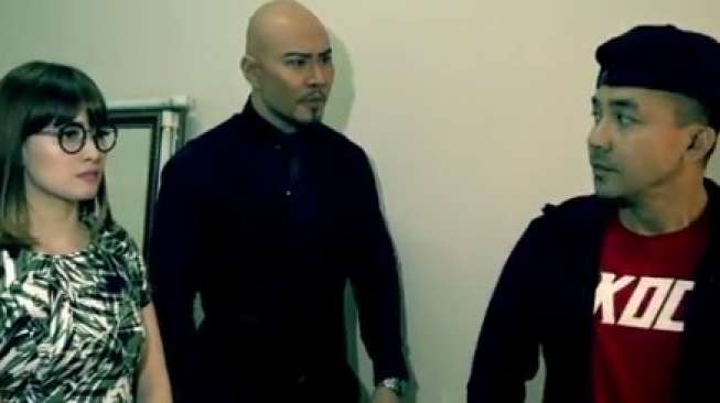 Soal Karangan Bunga, Video Deddy Corbuzier Sindir Anies-Sandi?