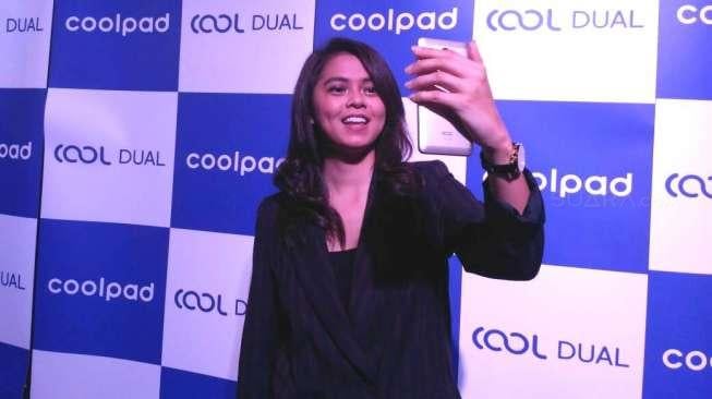 Incar Penggemar Foto, Coolpad Rilis Ponsel Pintar "Dual Camera"