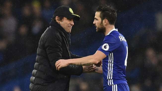 Chelsea Semakin Dekat Juara, Conte Puji Fabregas "Si Penentu"