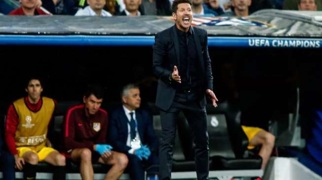 Atletico Dihantam Madrid 3-0, Simeone Belum Menyerah