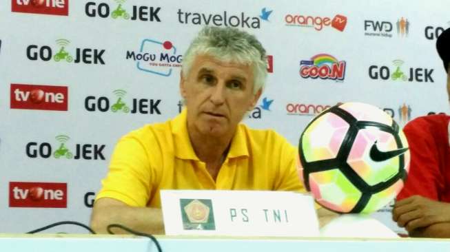 PS TNI Gagal Menang di Pakansari, Kolev Tidak Puas